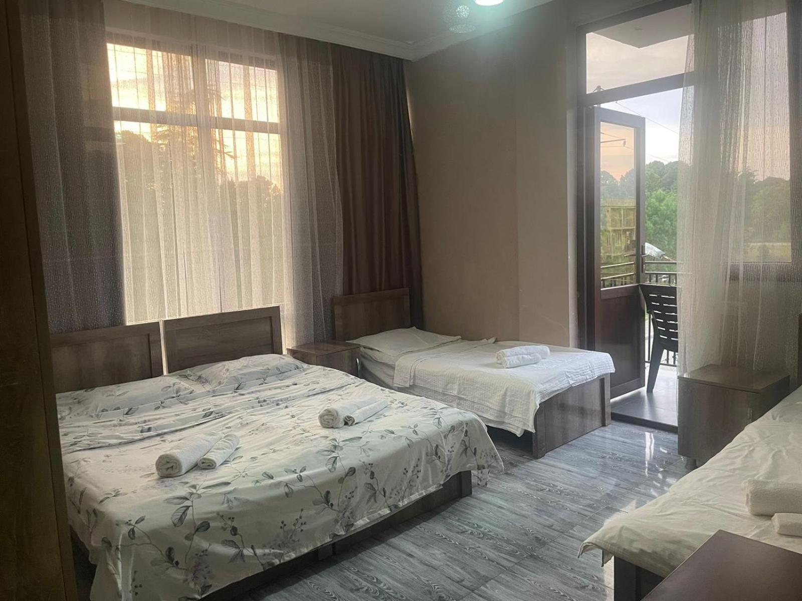Hotel Guga 科布列季 外观 照片