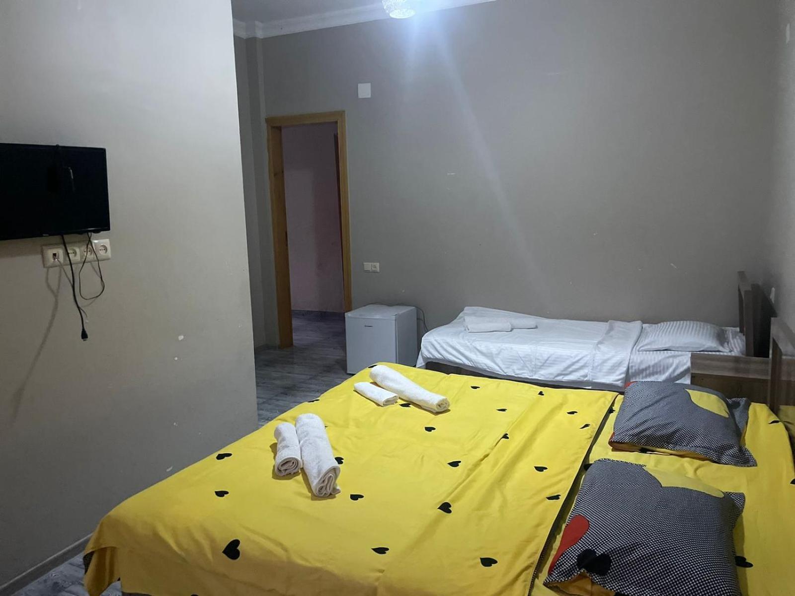 Hotel Guga 科布列季 外观 照片