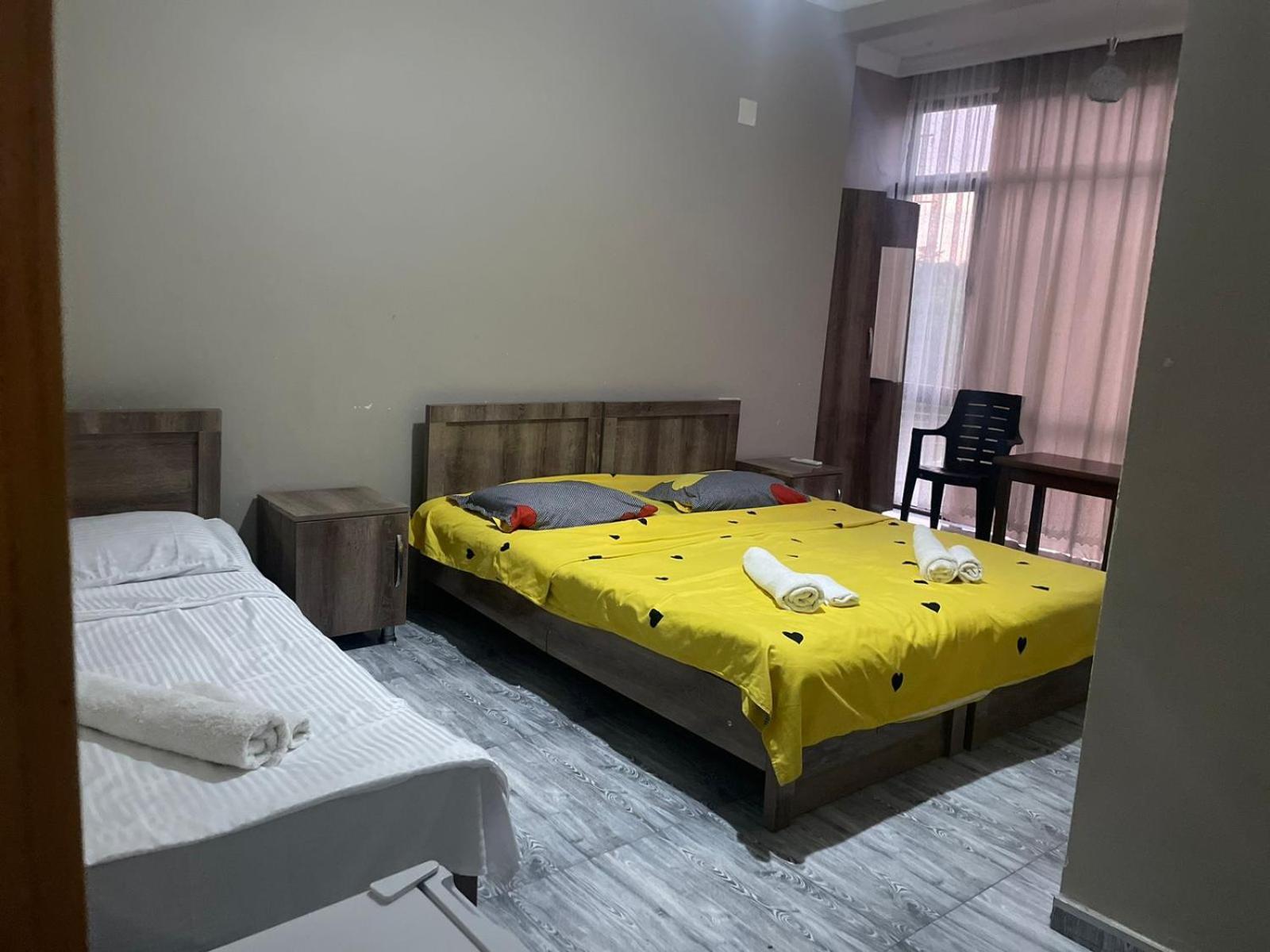 Hotel Guga 科布列季 外观 照片