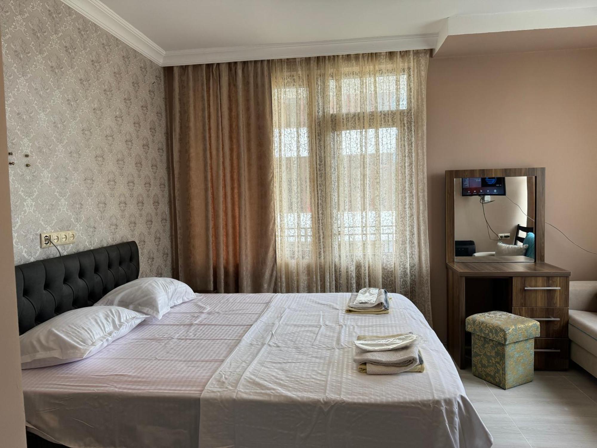 Hotel Guga 科布列季 外观 照片